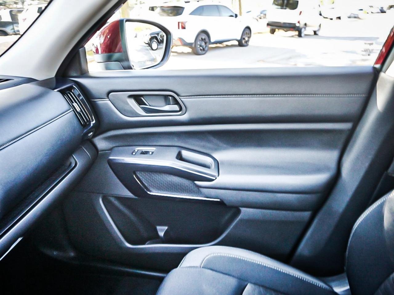 2024 Nissan Pathfinder  Photo