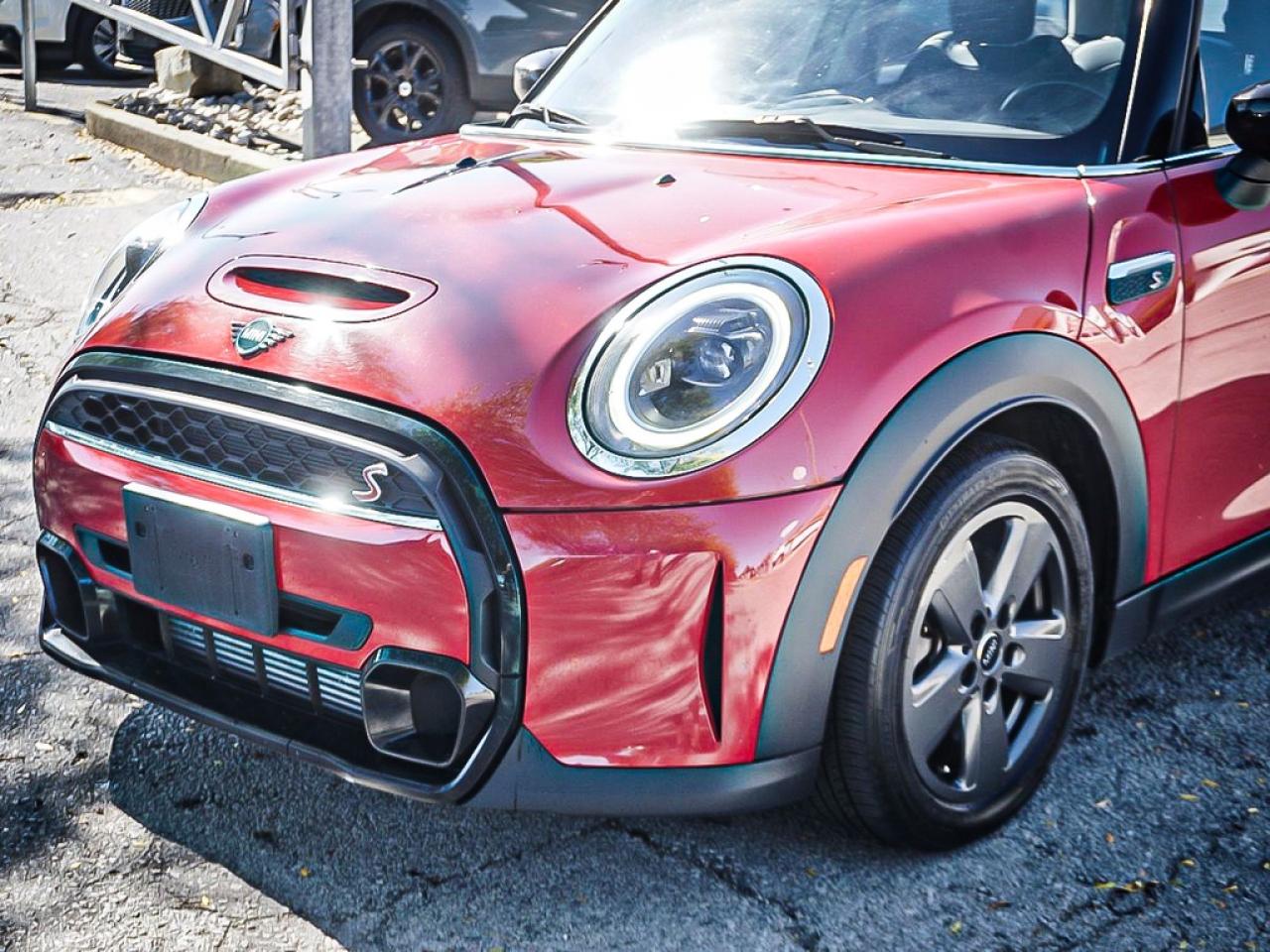 2024 MINI 5 Door  Photo3