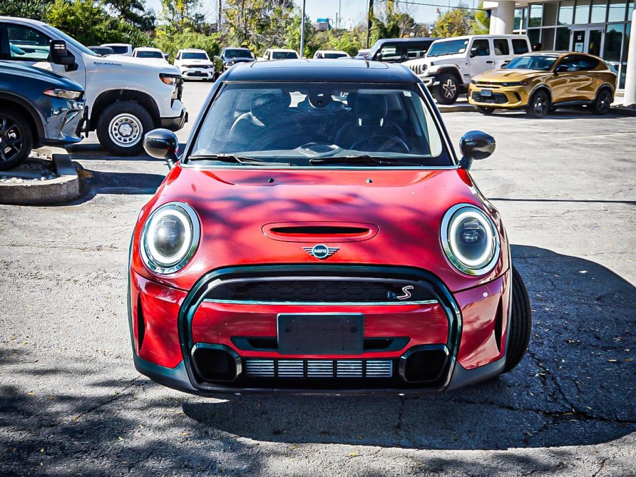 2024 MINI 5 Door  Photo