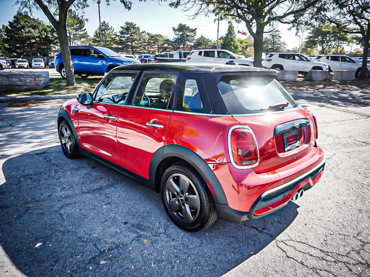 2024 MINI 5 Door  Photo