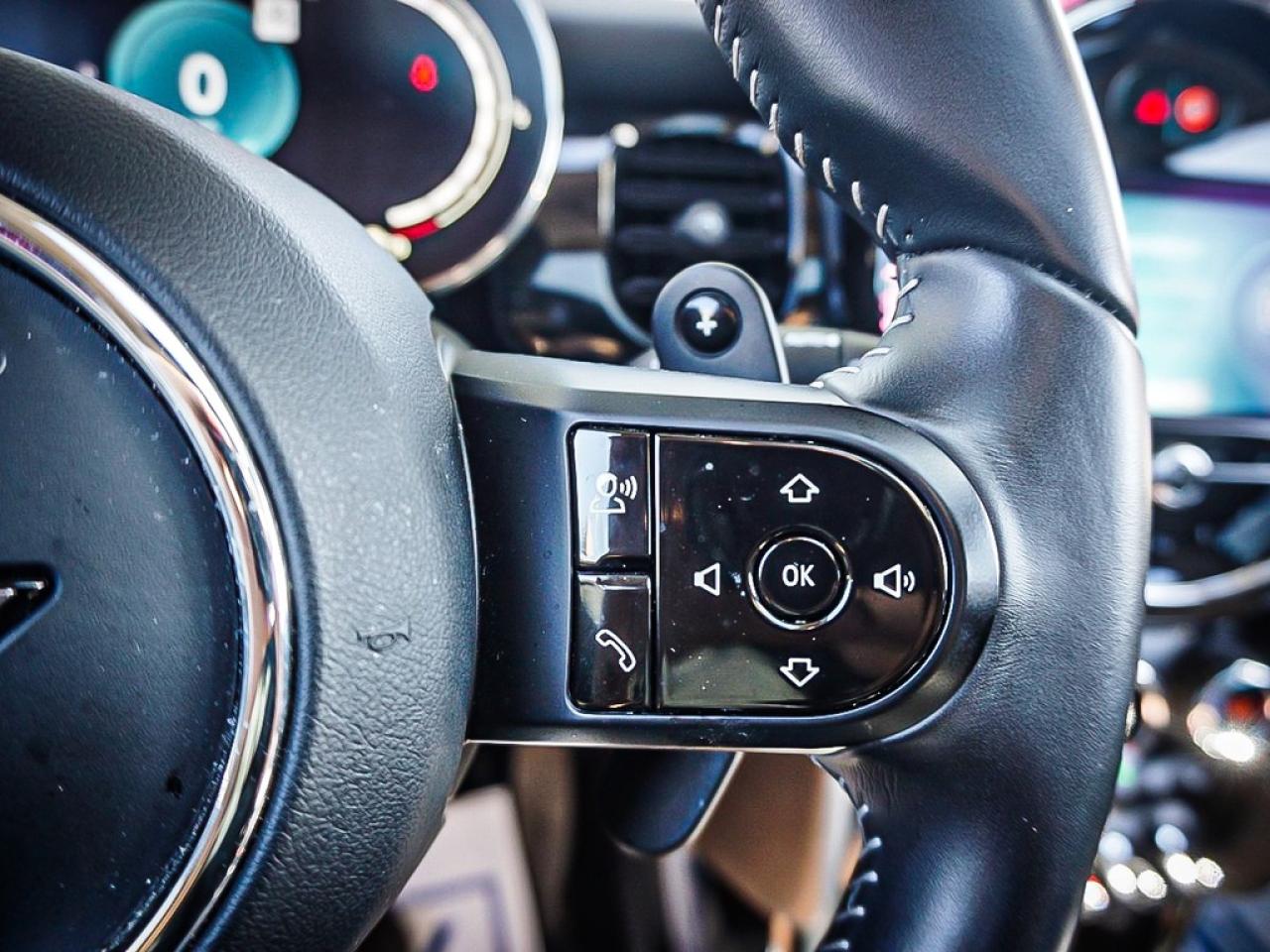 2024 MINI 5 Door  Photo