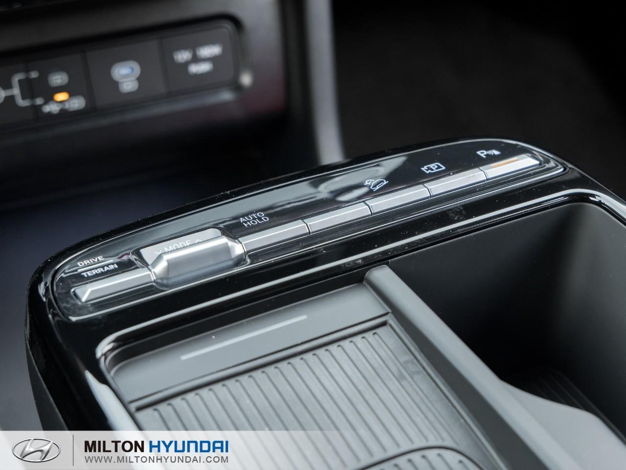 2026 Hyundai Tucson Hybrid Ultimate 4dr All-Wheel Drive Photo