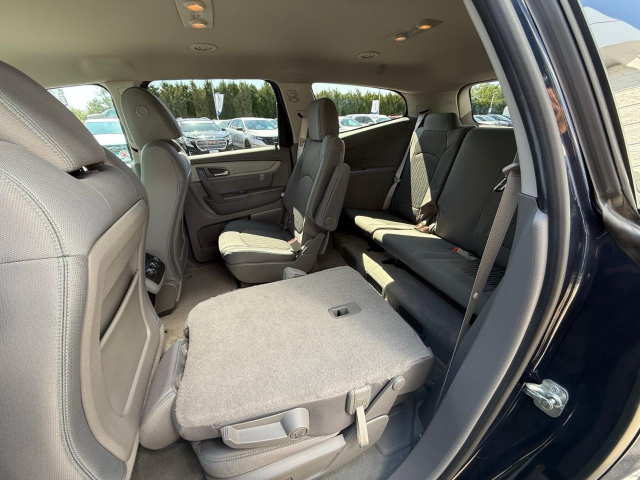 2015 Chevrolet Traverse LT 1LT All-Wheel Drive Photo