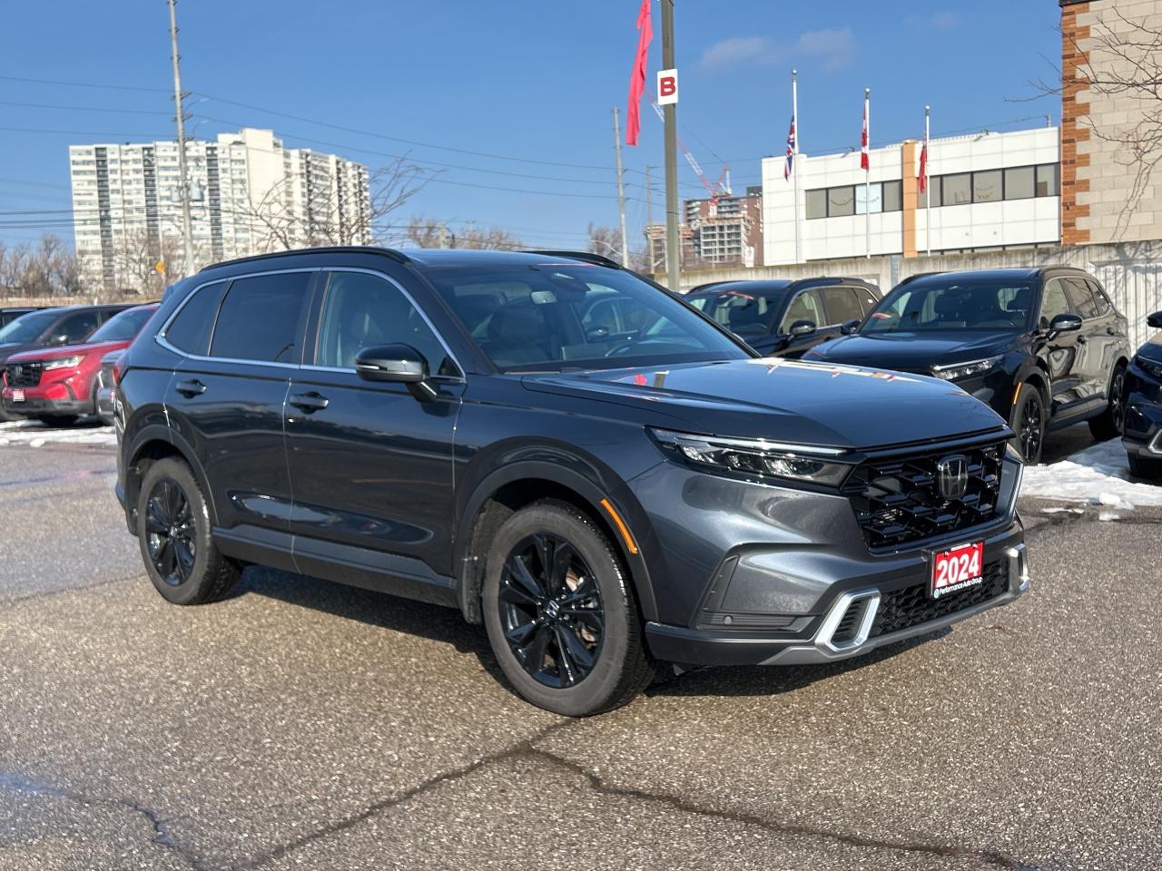 2024 Honda CR-V Hybrid Touring Leather  Navigation  Sunroof  CarPlay Photo