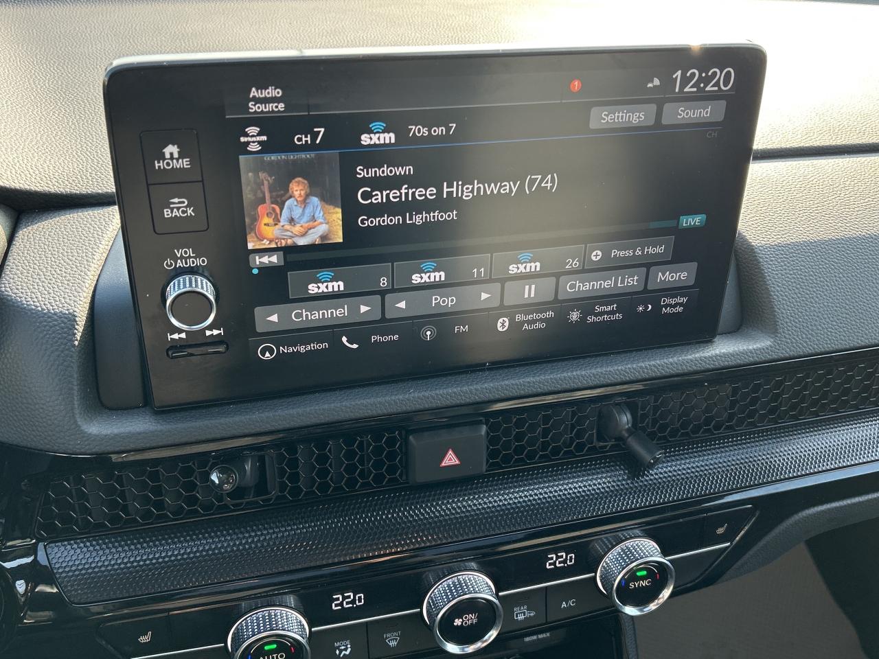 2024 Honda CR-V Hybrid Touring Leather  Navigation  Sunroof  CarPlay Photo