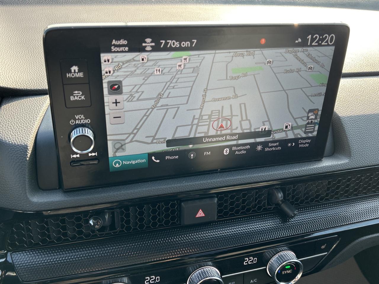 2024 Honda CR-V Hybrid Touring Leather  Navigation  Sunroof  CarPlay Photo