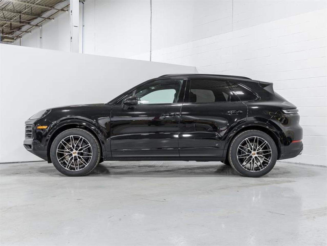 2025 Porsche Cayenne  Photo