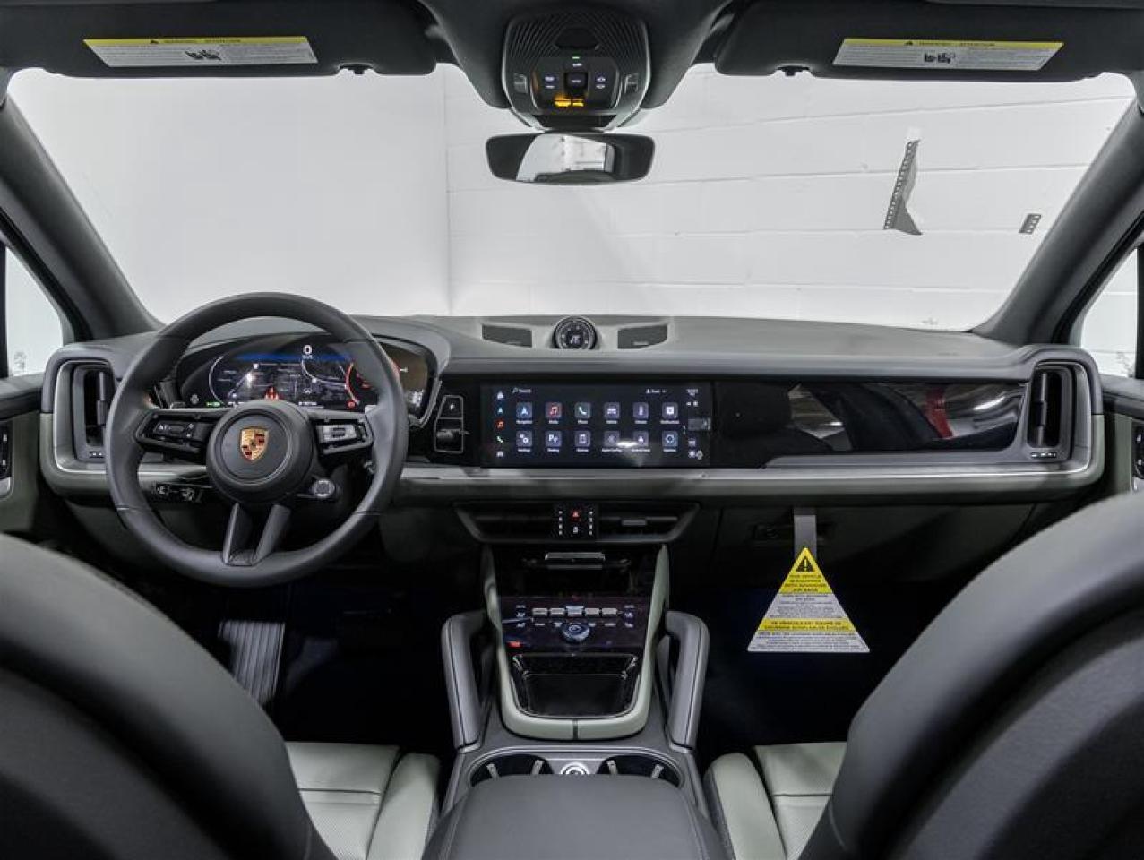 2025 Porsche Cayenne  Photo