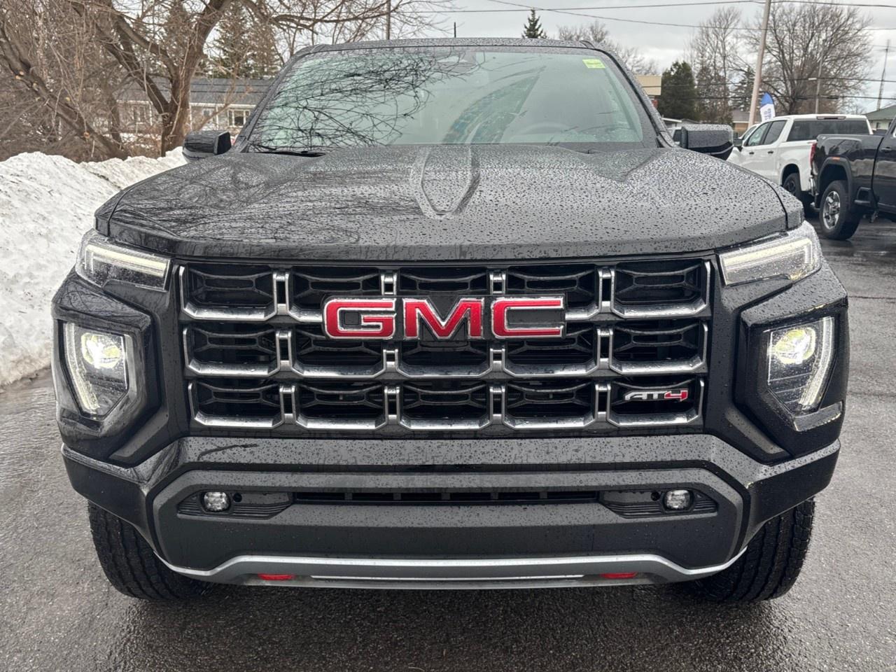 2026 GMC Canyon Crew Cab Short Box 4-Wheel Drive AT4 Photo