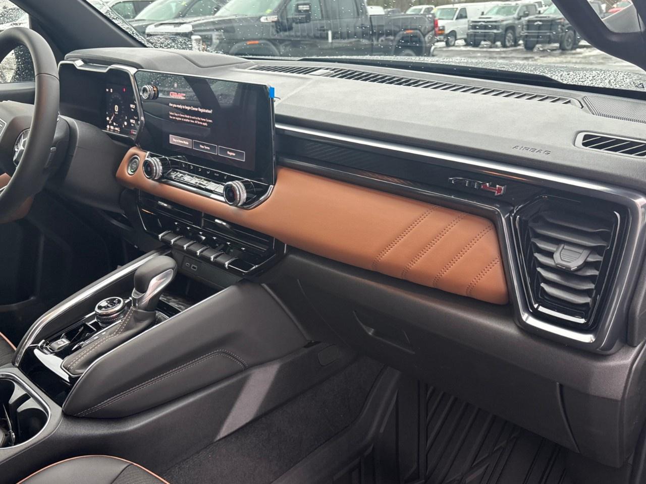 2026 GMC Canyon Crew Cab Short Box 4-Wheel Drive AT4 Photo