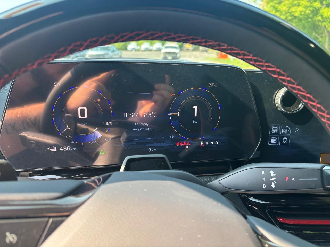 2025 Chevrolet Silverado EV e4WD Crew Cab Extended Range RST Photo