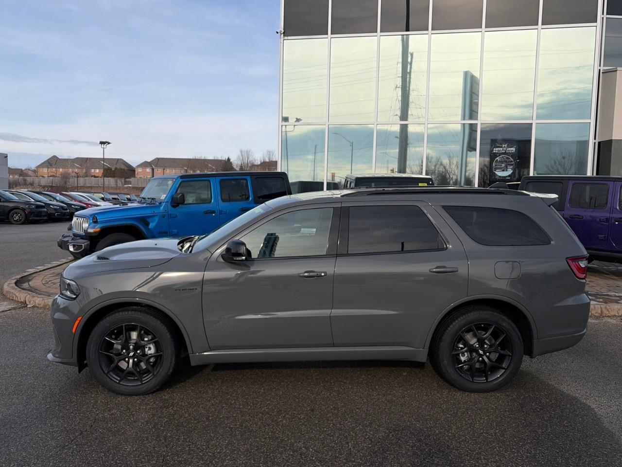 2026 Dodge Durango GT HEMI V8 4dr All-Wheel Drive Photo2