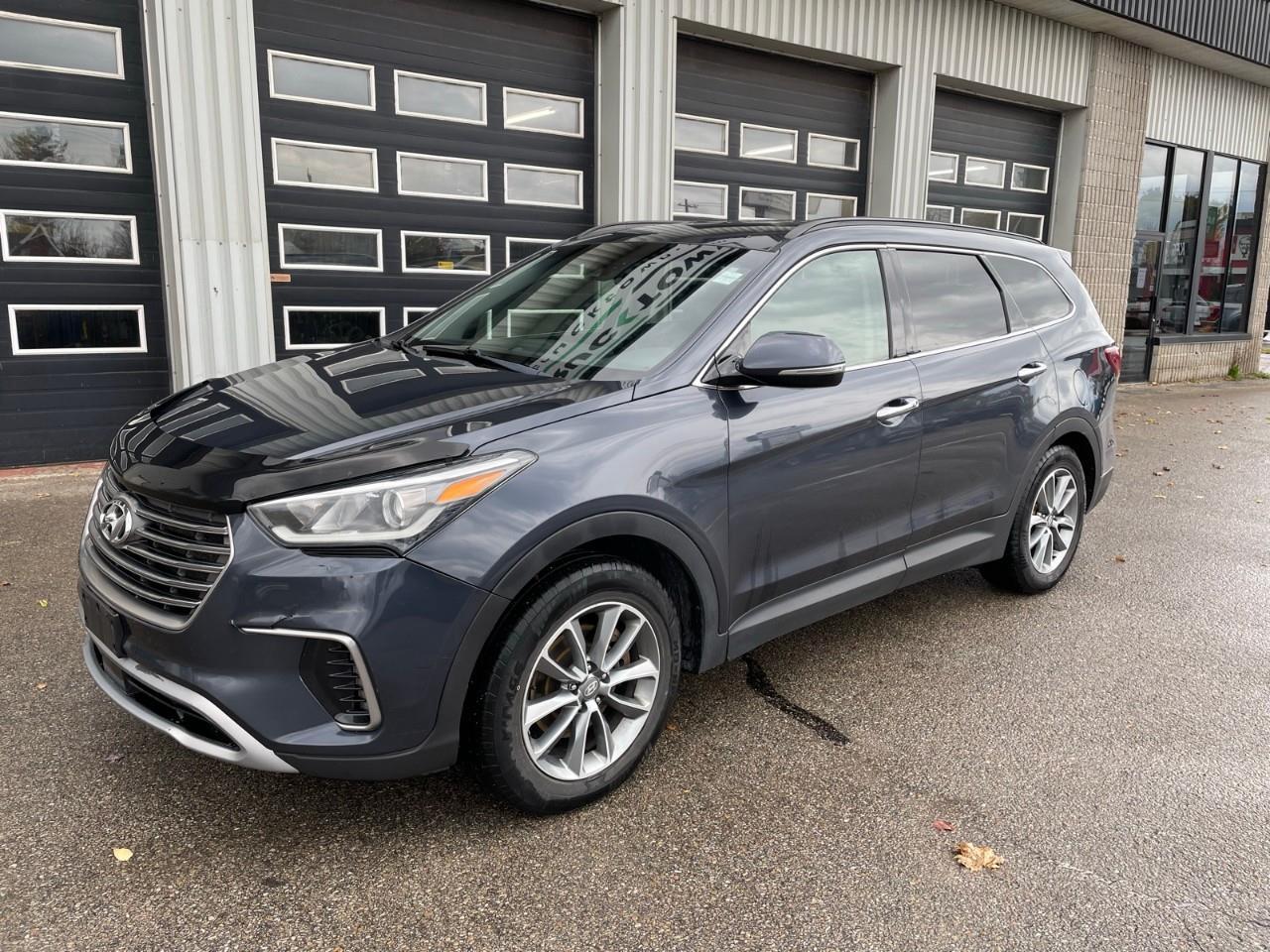 2019 Hyundai Santa Fe XL Preferred (A6) 4dr All-Wheel Drive Photo