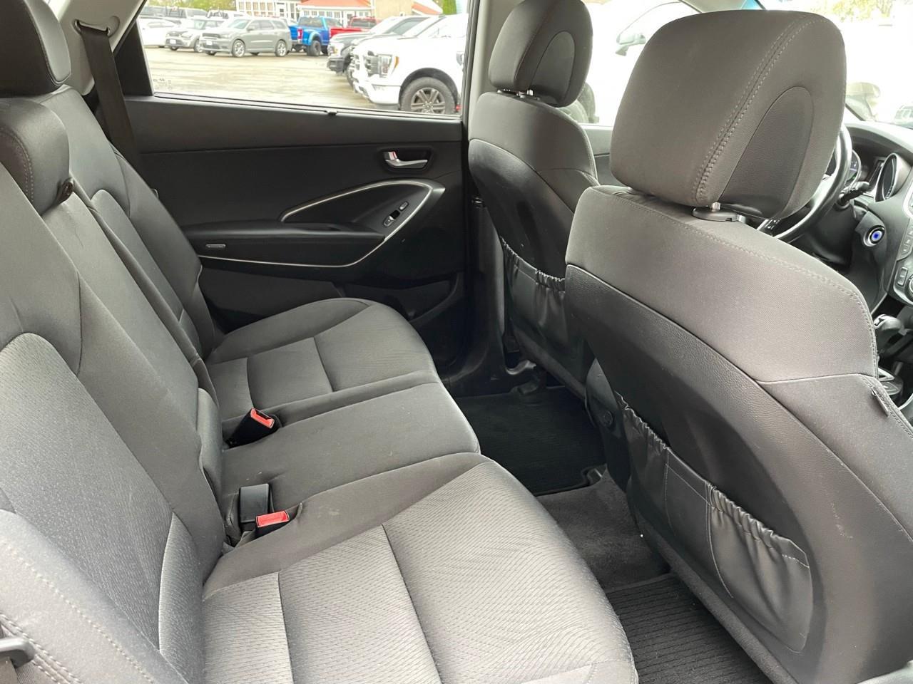 2019 Hyundai Santa Fe XL Preferred (A6) 4dr All-Wheel Drive Photo