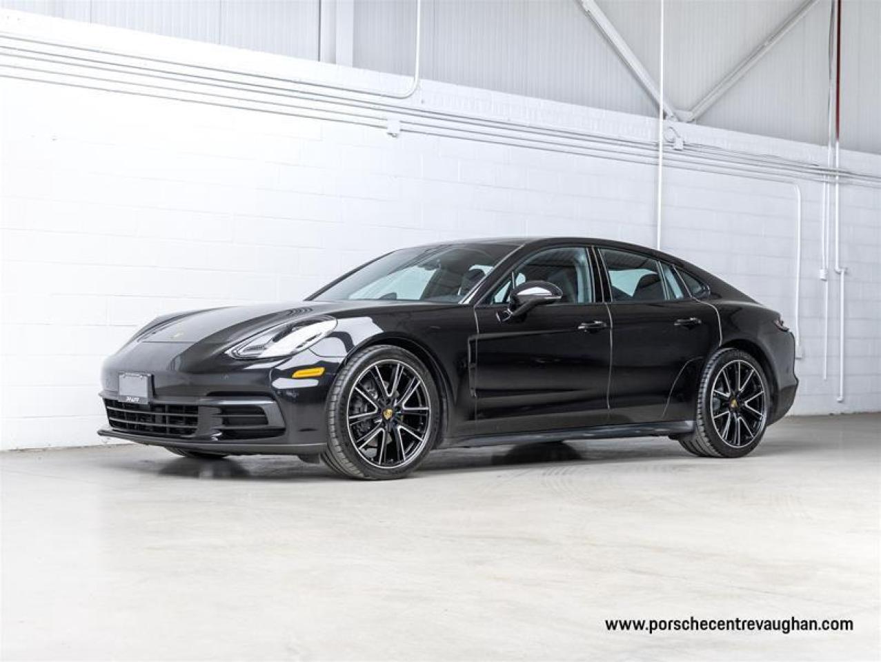 2020 Porsche Panamera  Photo0