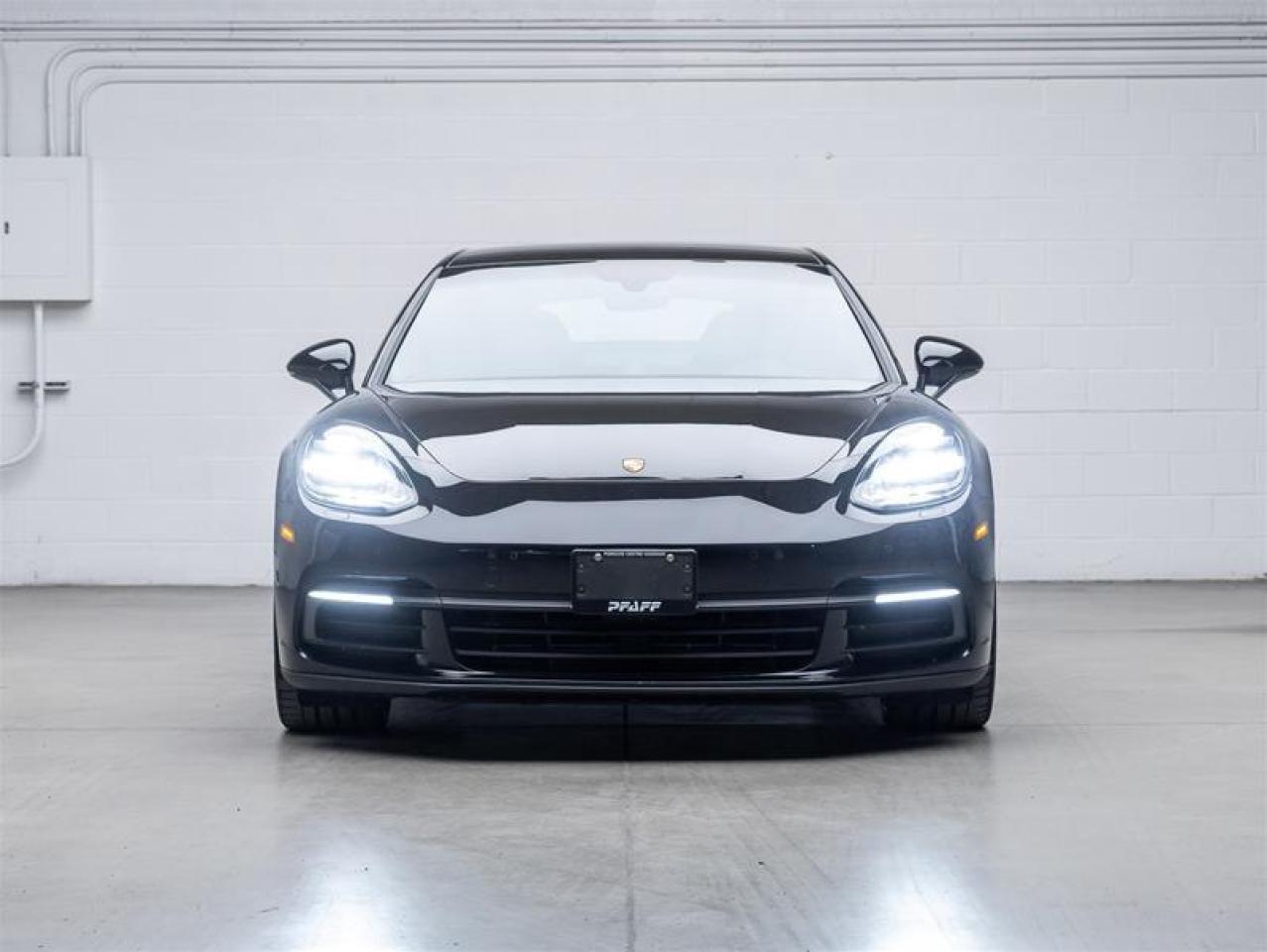 2020 Porsche Panamera  Photo