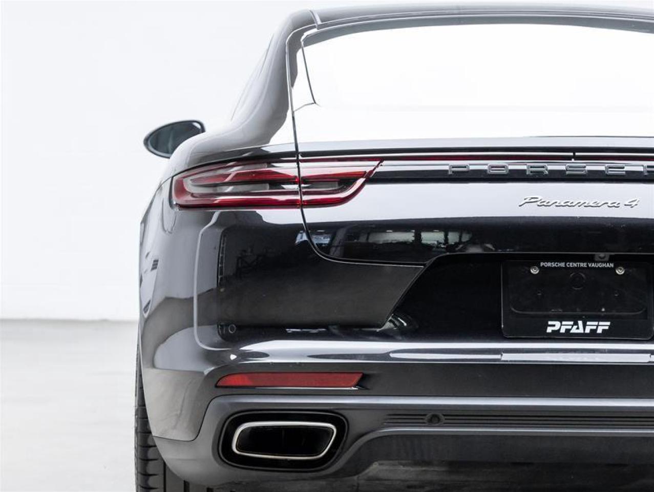 2020 Porsche Panamera  Photo