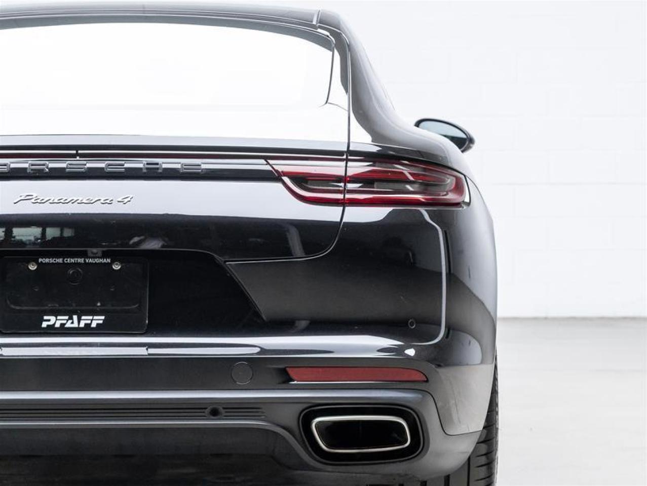2020 Porsche Panamera  Photo