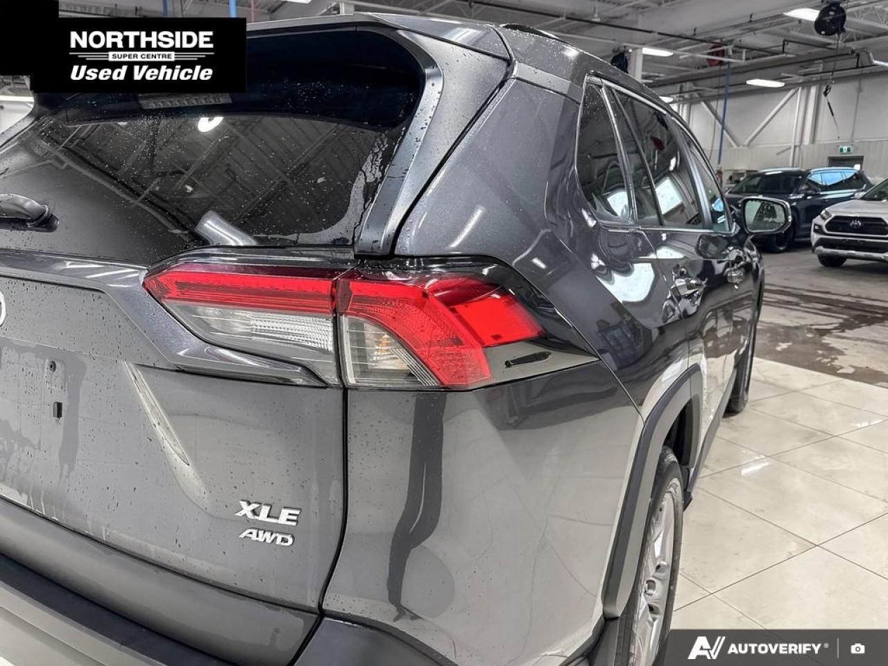 2023 Toyota RAV4 XLE 4dr All-wheel Drive Photo