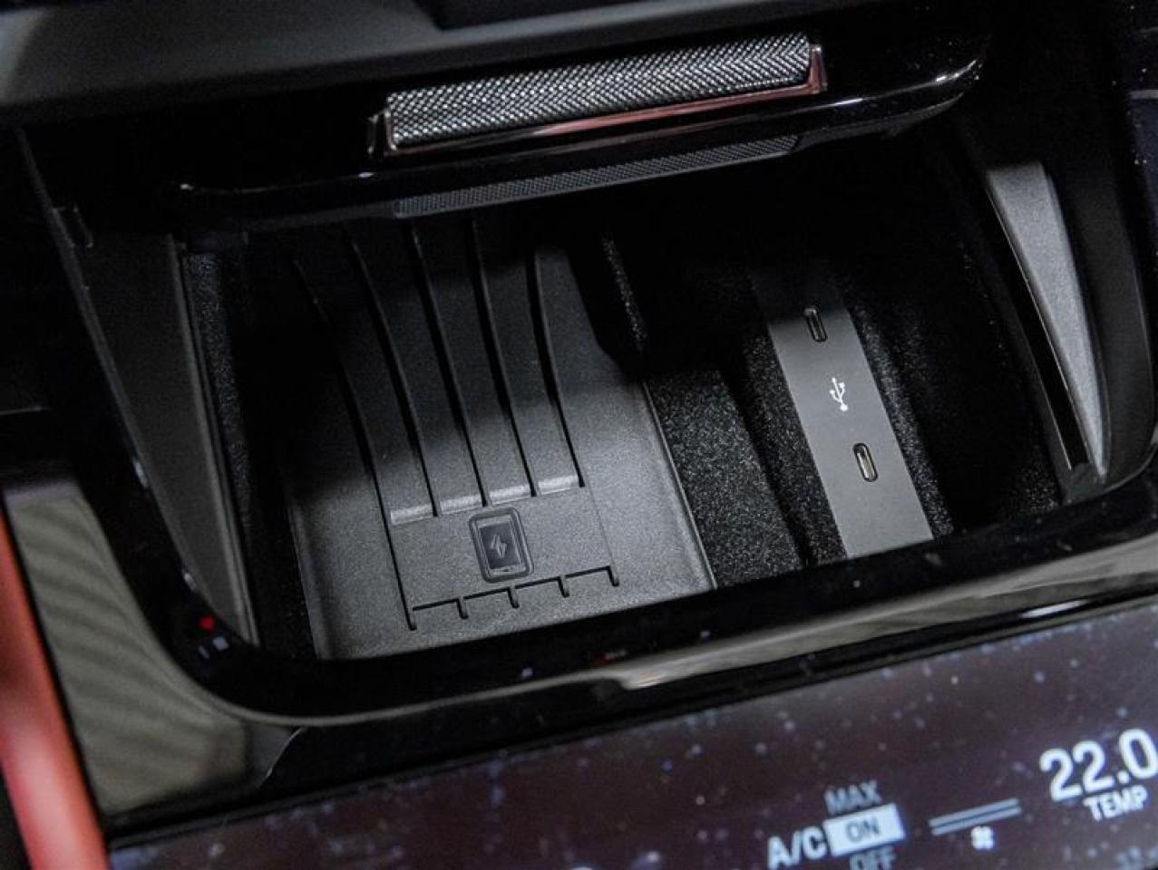 2025 Porsche Cayenne  Photo