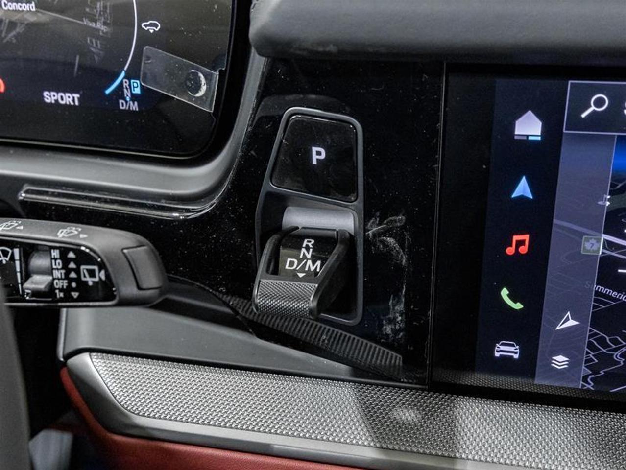 2025 Porsche Cayenne  Photo