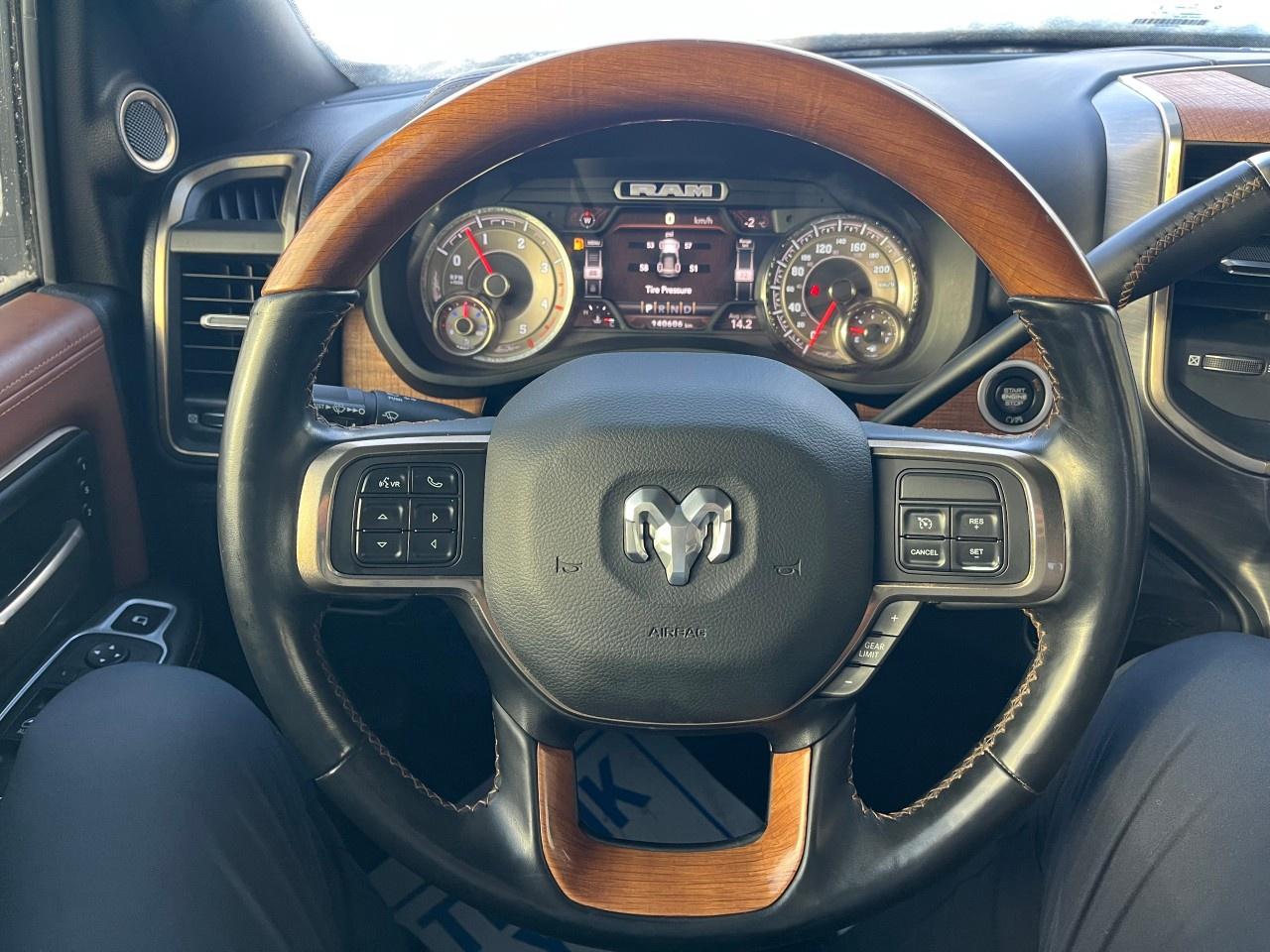 2022 RAM 2500 Limited Longhorn 4x4 Crew Cab 6'4" Box Photo