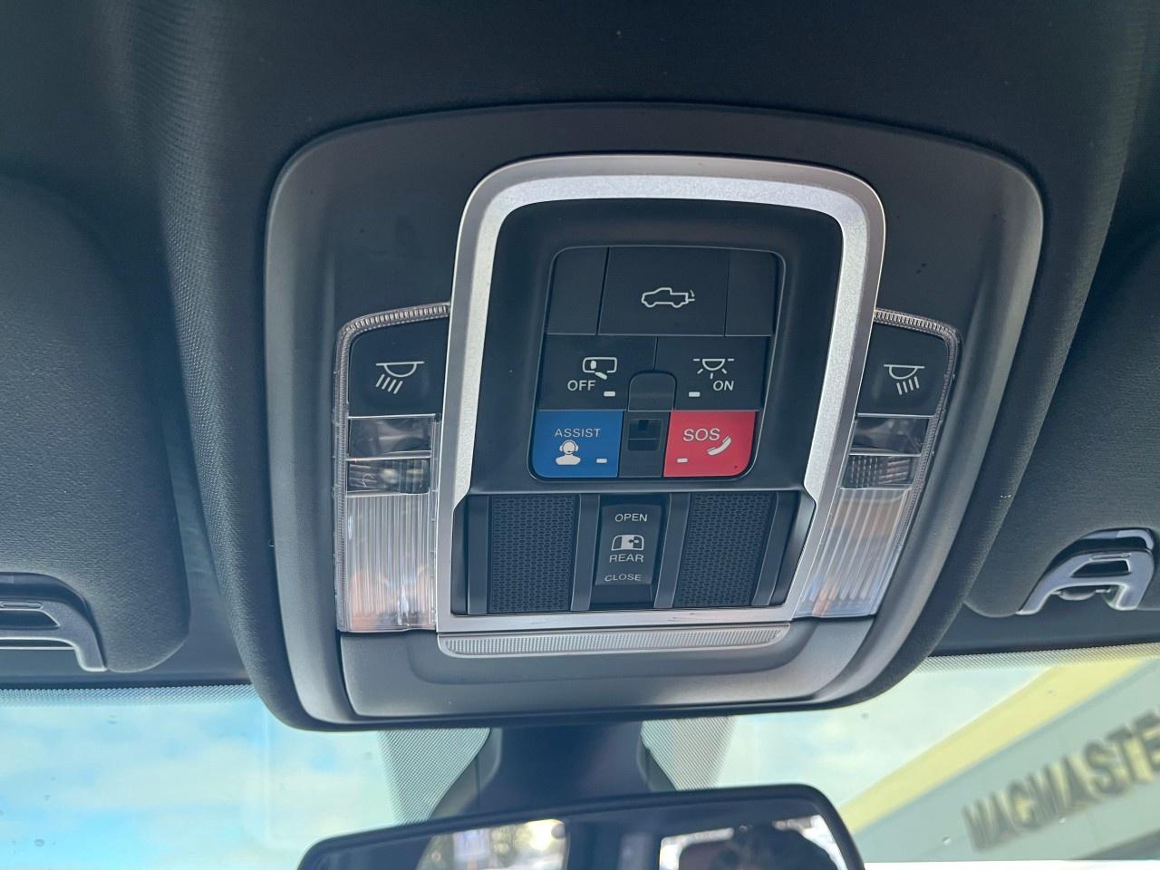 2022 RAM 2500 Limited Longhorn 4x4 Crew Cab 6'4" Box Photo