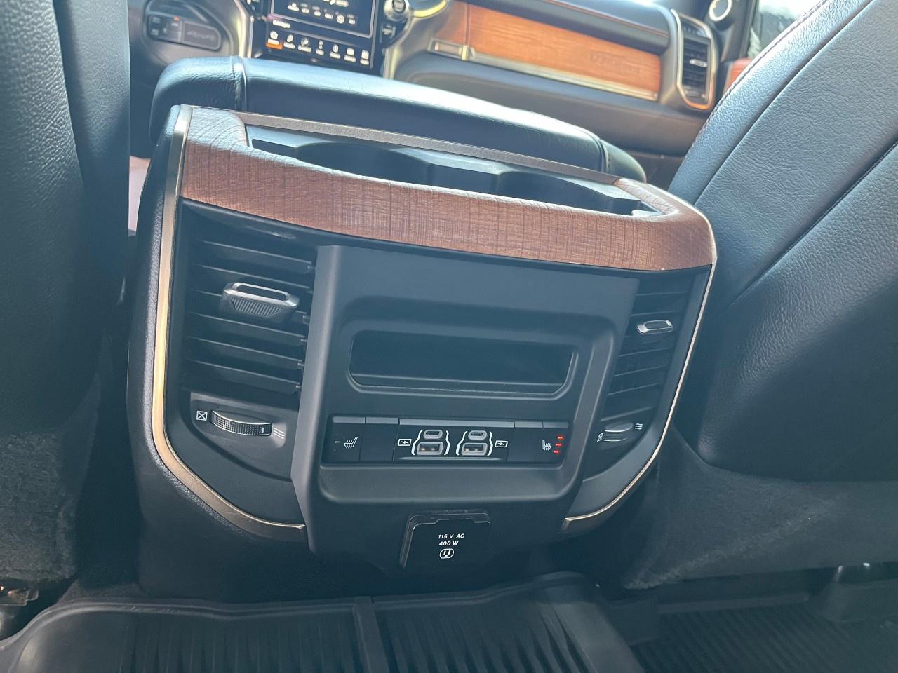 2022 RAM 2500 Limited Longhorn 4x4 Crew Cab 6'4" Box Photo