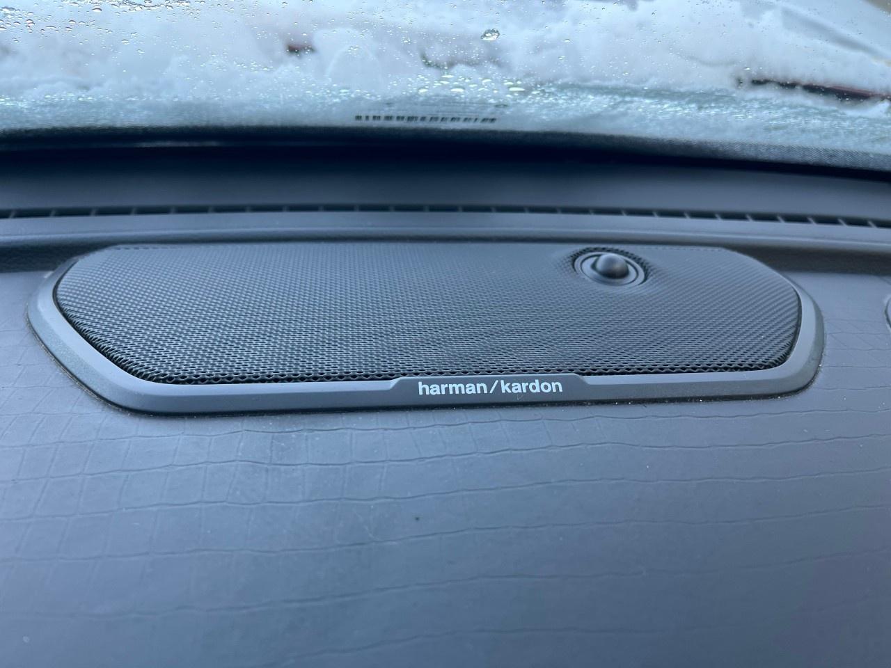 2022 RAM 2500 Limited Longhorn 4x4 Crew Cab 6'4" Box Photo