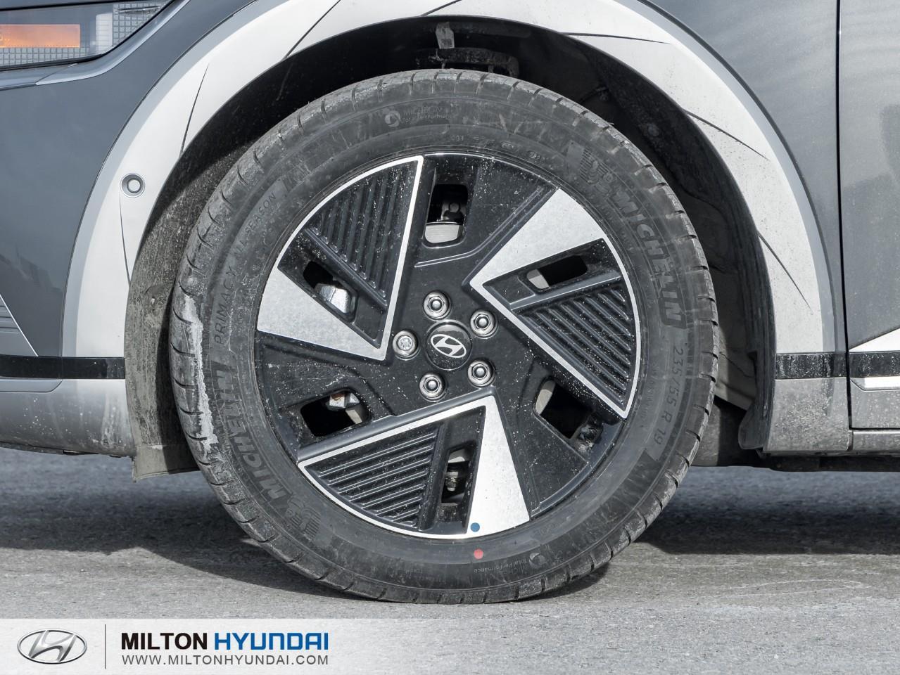 2026 Hyundai IONIQ 5  Photo3