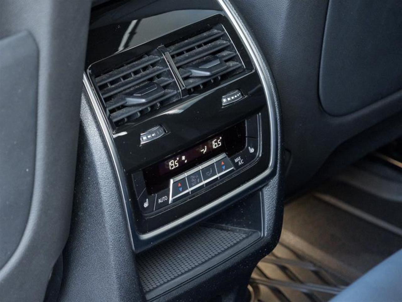 2022 BMW X5 xDrive40i 4dr All-Wheel Drive Sports Activity Vehicle Photo