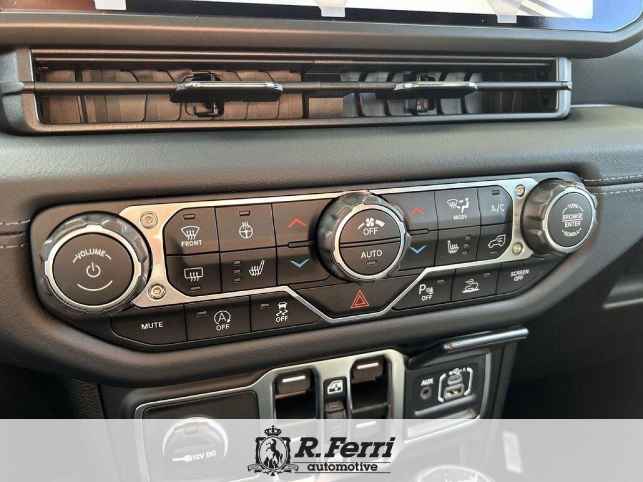 2026 Jeep Wrangler SAHARA 4DR 4X4 Photo