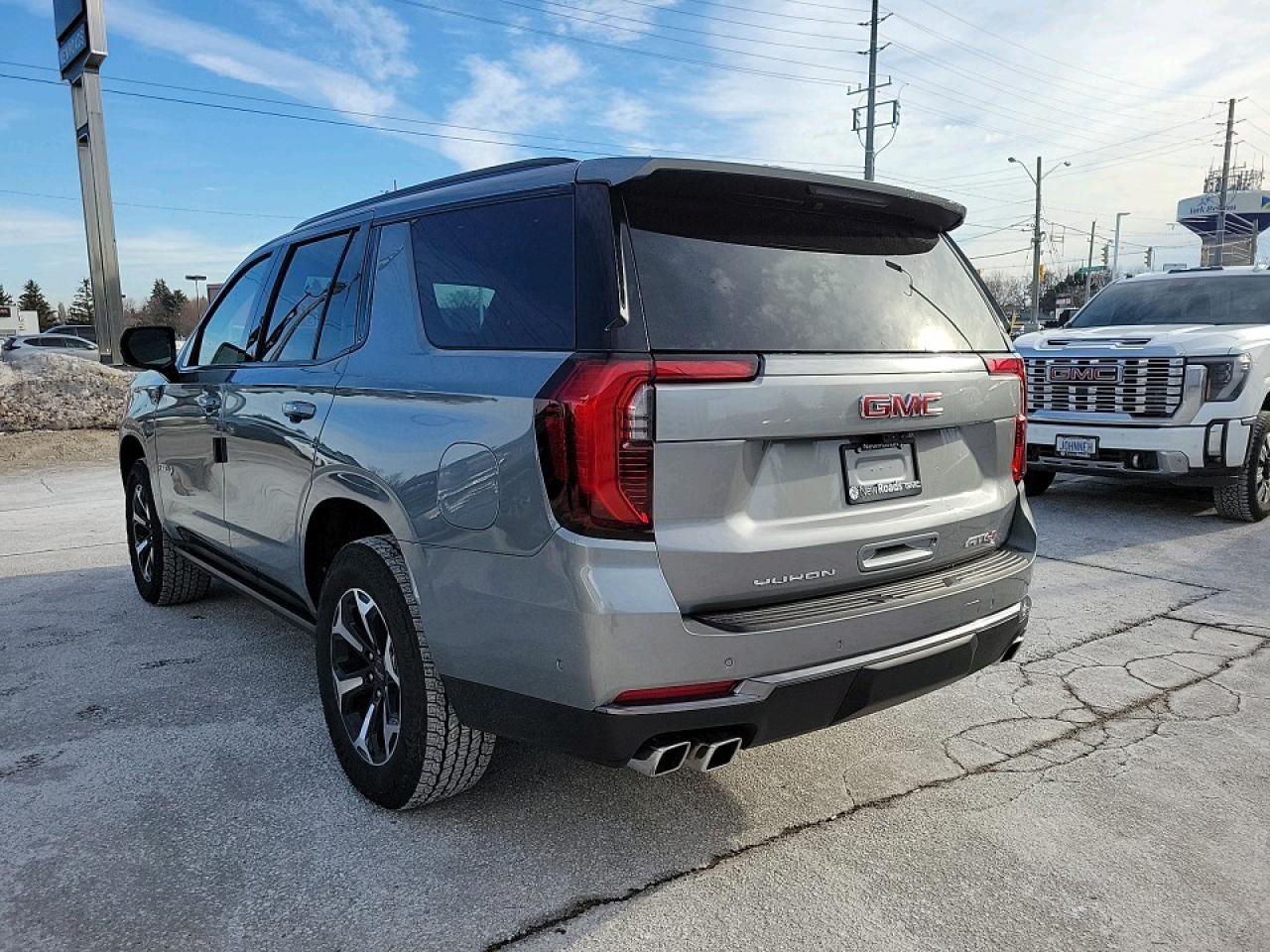 2026 GMC Yukon AT4 4dr 4x4 Photo