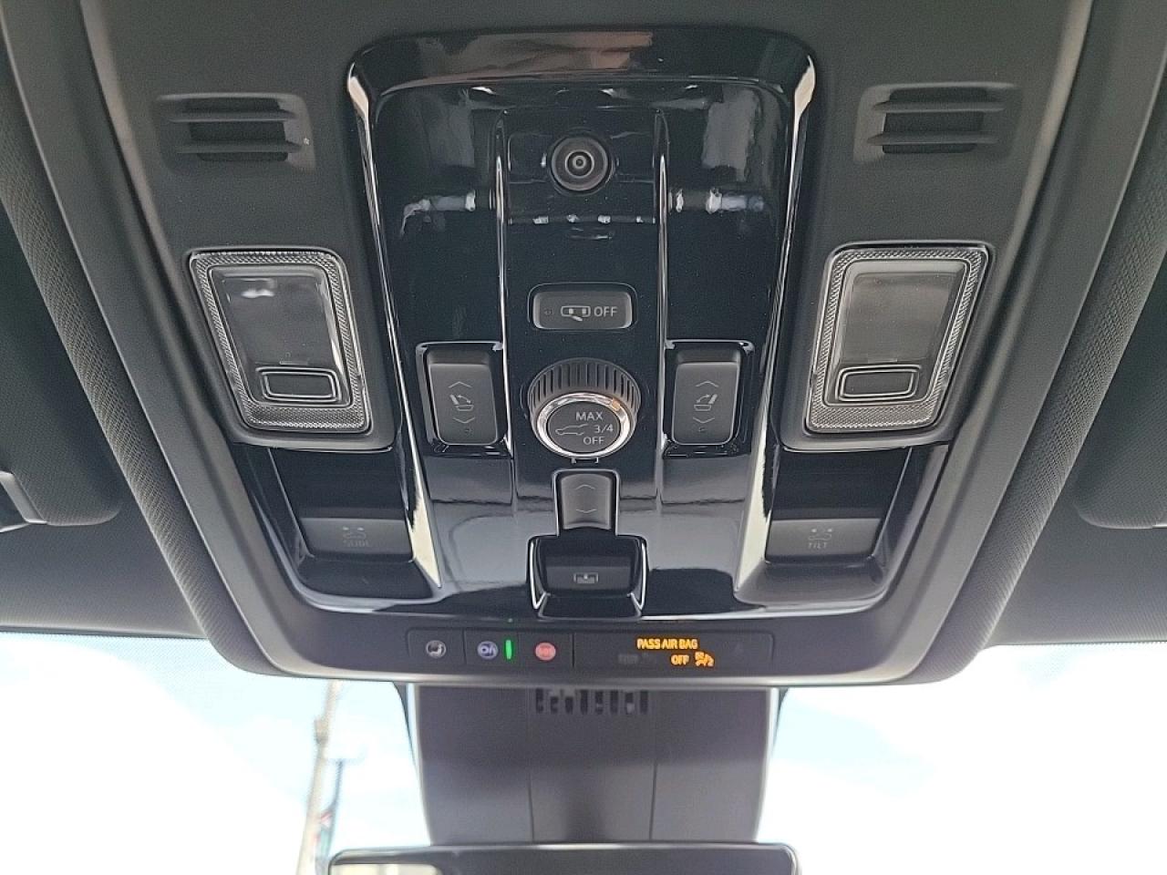 2026 GMC Yukon AT4 4dr 4x4 Photo