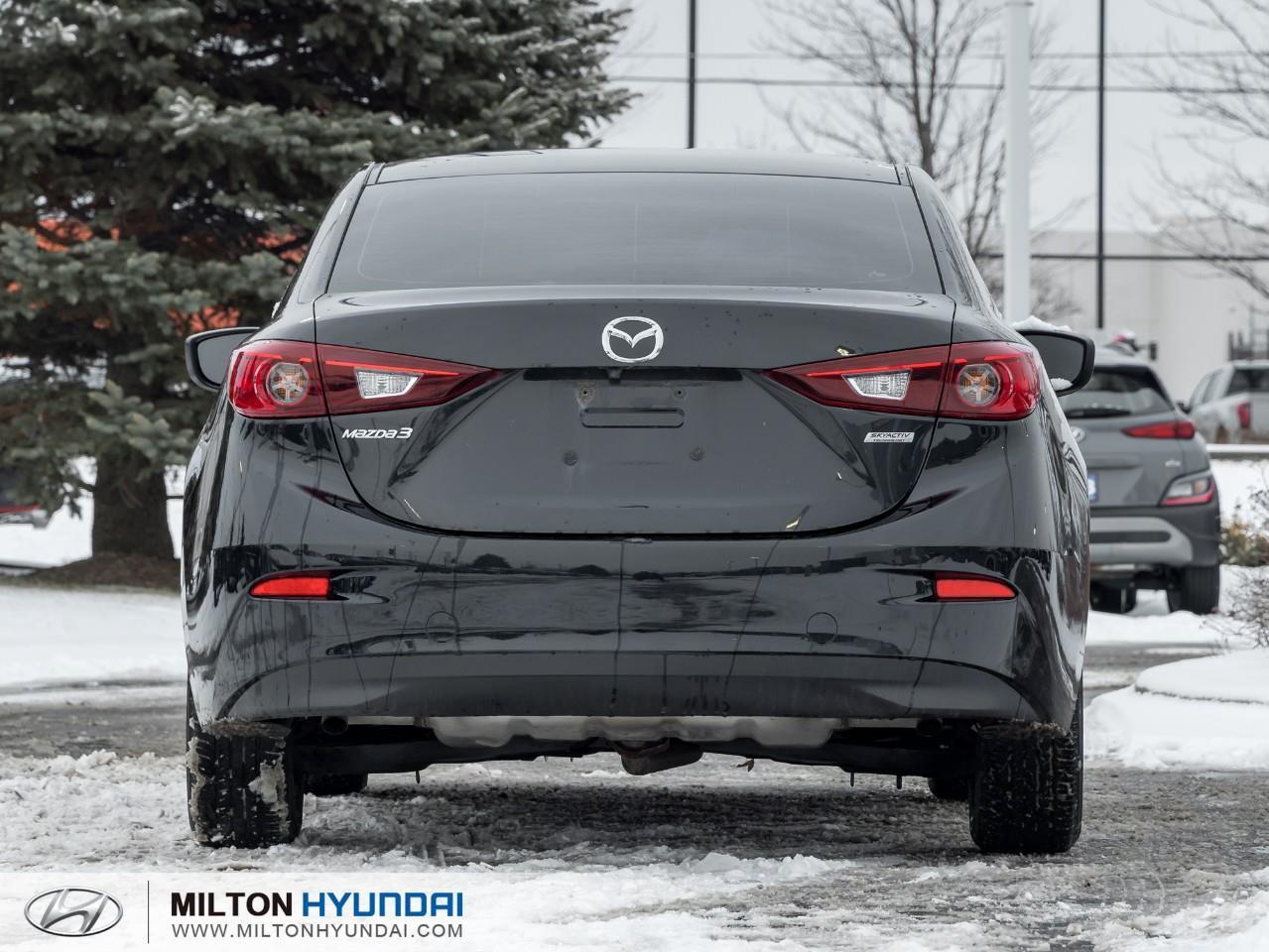 2018 Mazda 3 GX (M6) 4dr Sedan Photo