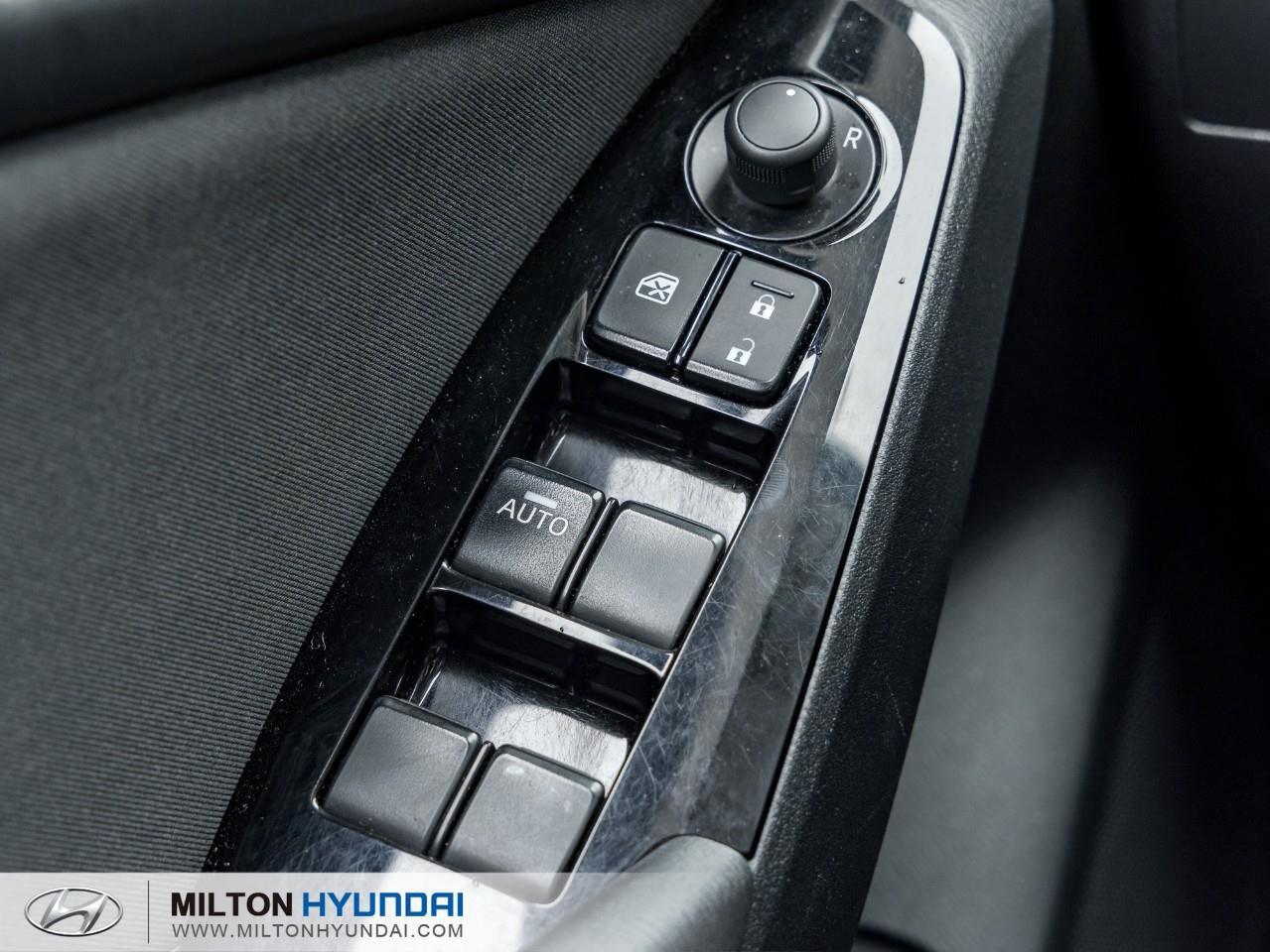 2018 Mazda 3 GX (M6) 4dr Sedan Photo