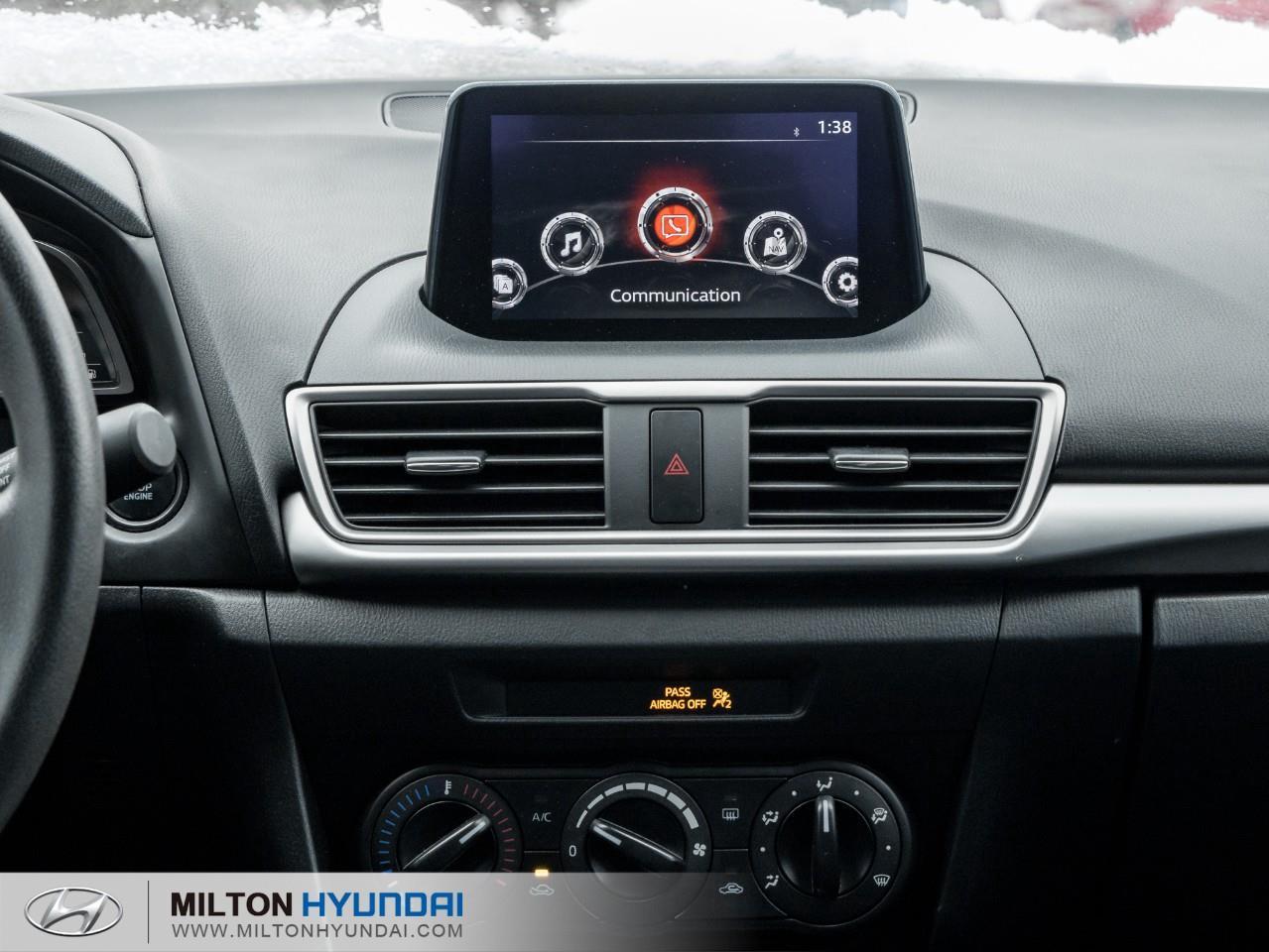 2018 Mazda 3 GX (M6) 4dr Sedan Photo