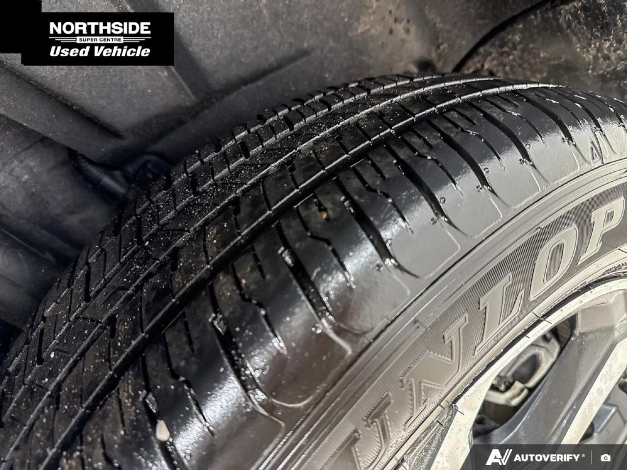 2025 Toyota RAV4 Plug-In Hybrid SE 4dr All-Wheel Drive Photo