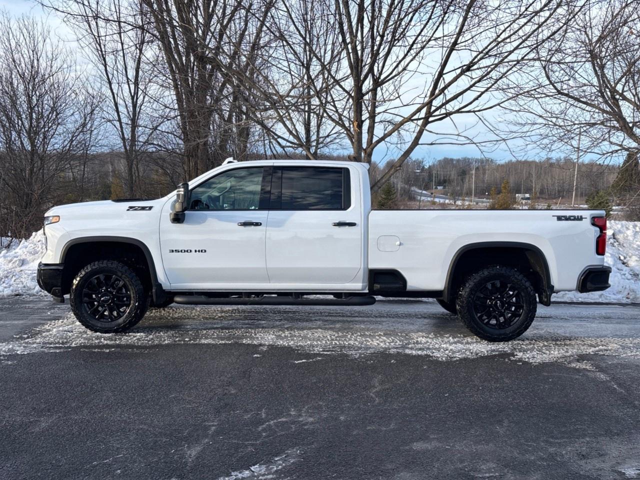 2026 Chevrolet Silverado 3500HD 4WD Crew Cab Long Box LTZ Photo
