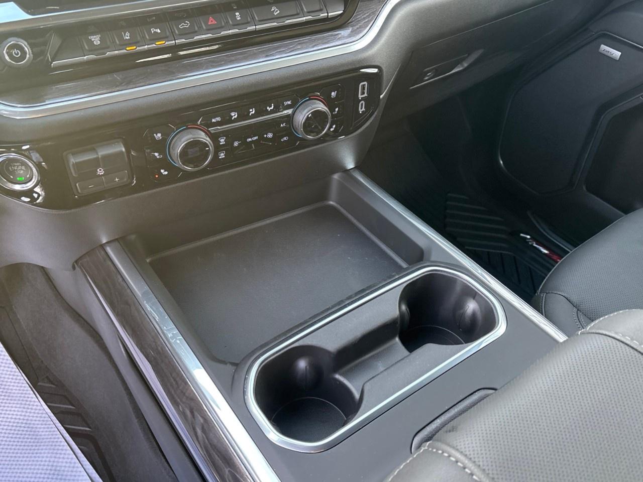 2026 Chevrolet Silverado 3500HD 4WD Crew Cab Long Box LTZ Photo