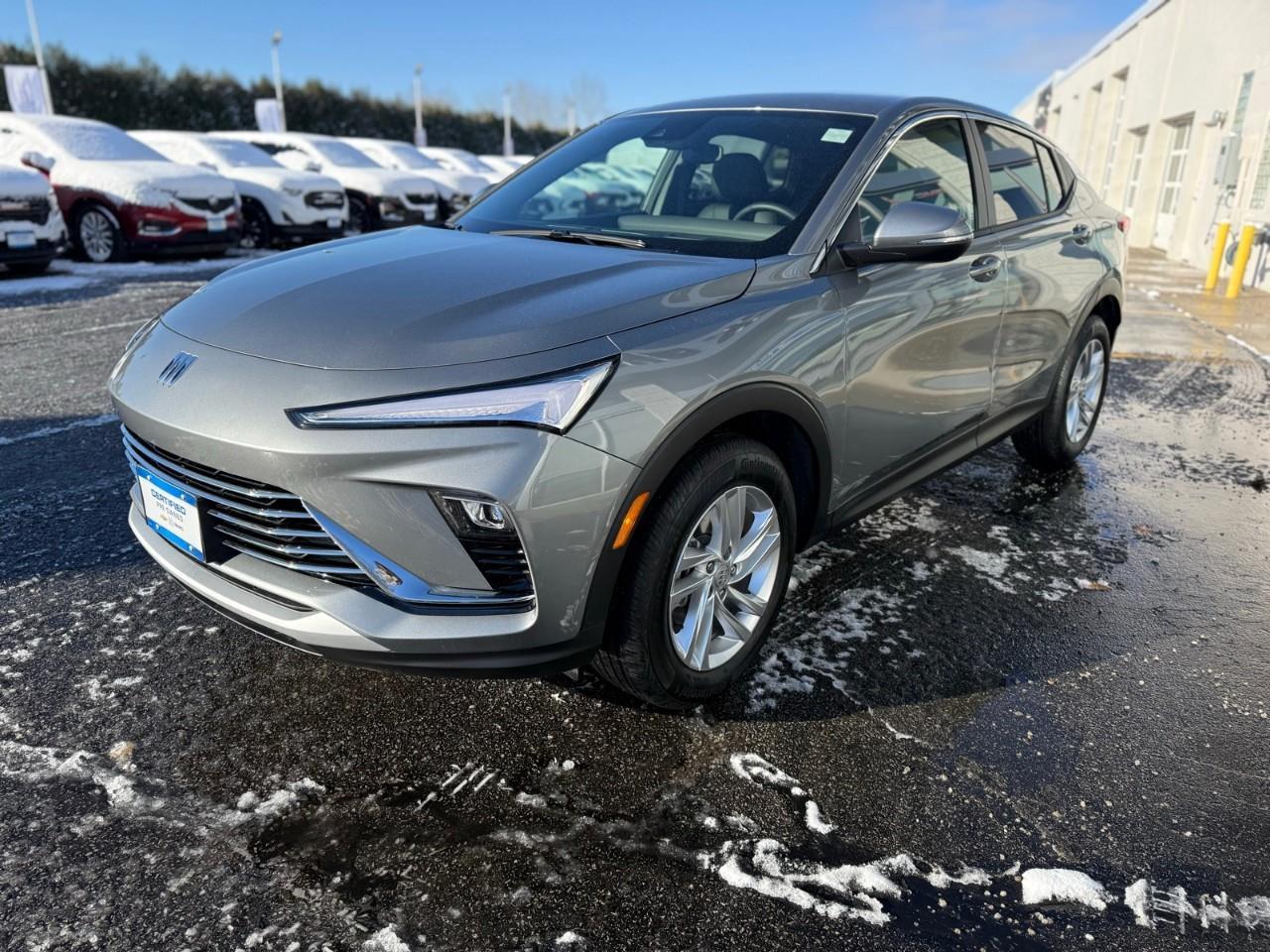 2025 Buick Envista Preferred 4dr Front-Wheel Drive Photo4