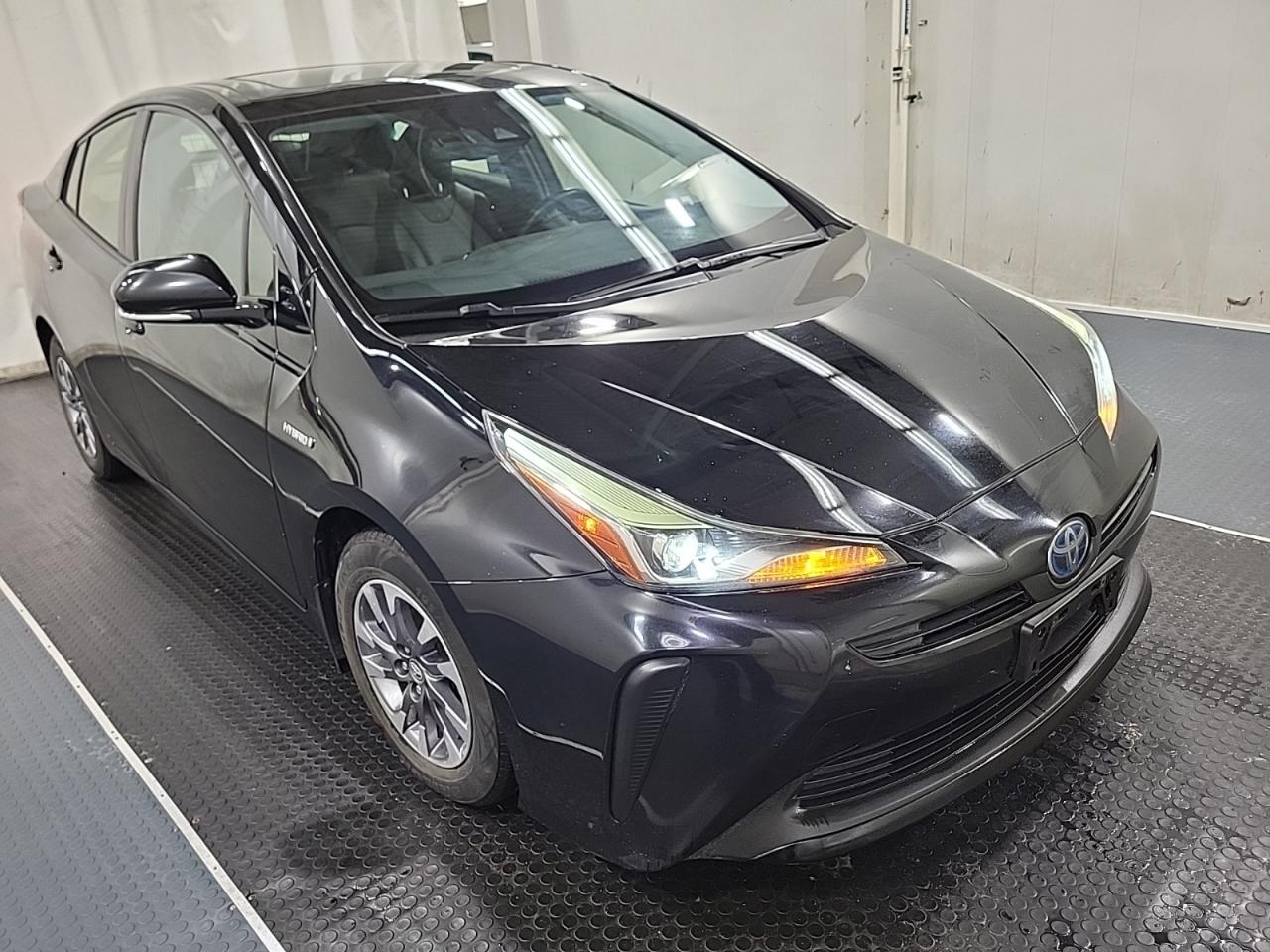 2019 Toyota Prius One Owner l FWD l Hybrid l Leather l 1.8L l 4Cyl Photo