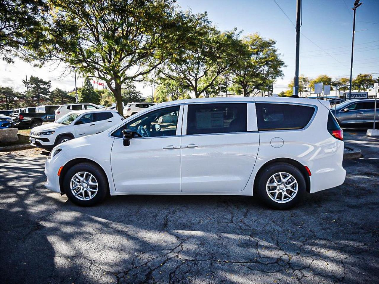 2026 Chrysler Grand Caravan  Photo