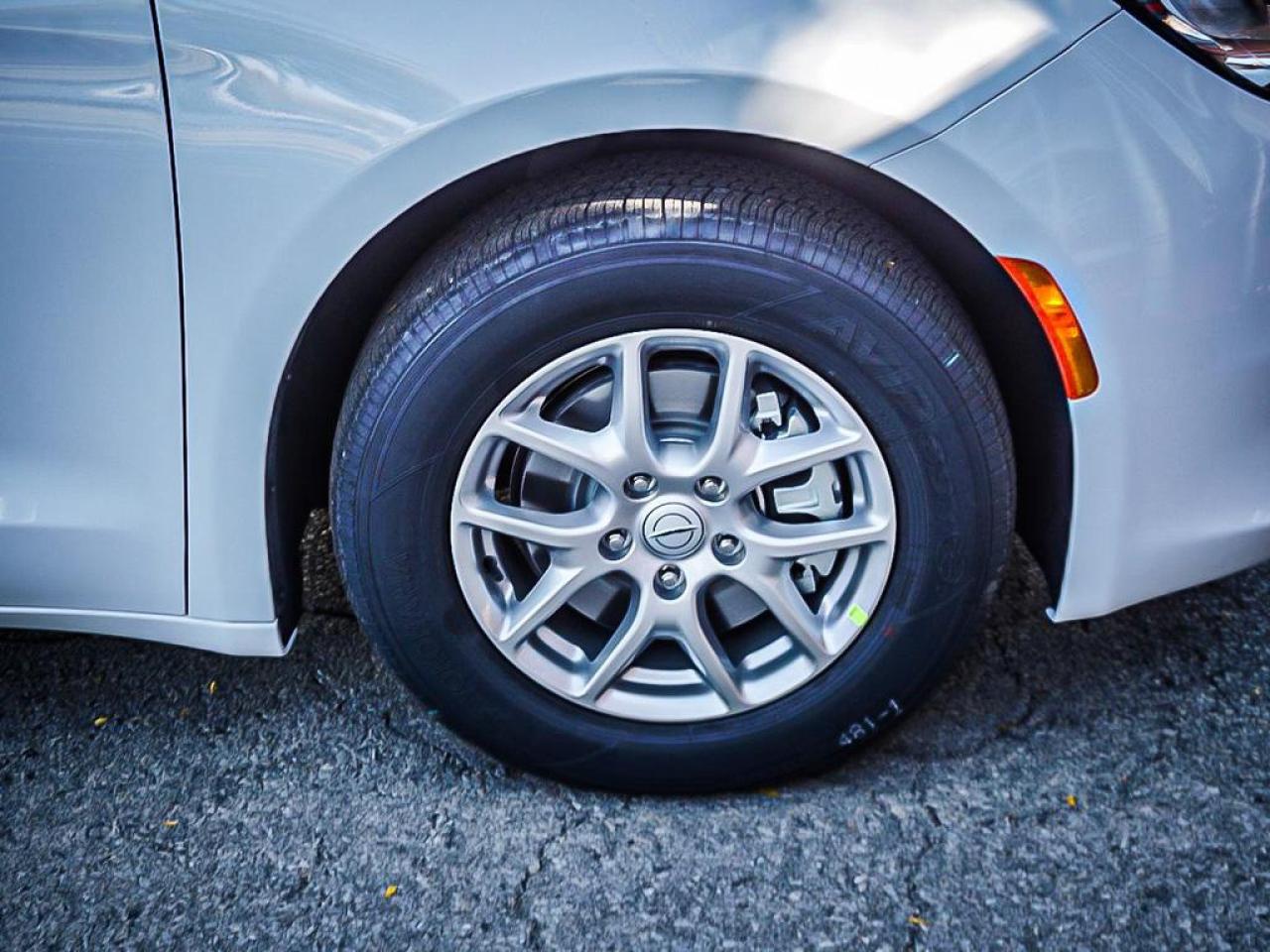 2026 Chrysler Grand Caravan  Photo