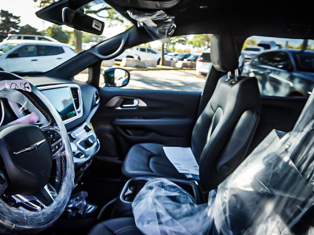 2026 Chrysler Grand Caravan  Photo