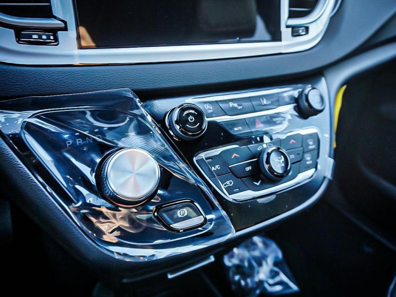 2026 Chrysler Grand Caravan  Photo