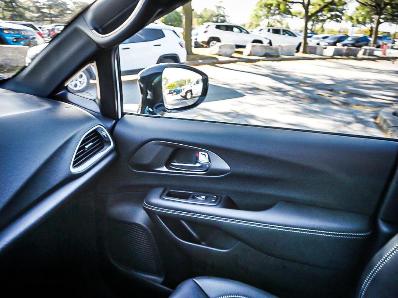 2026 Chrysler Grand Caravan  Photo