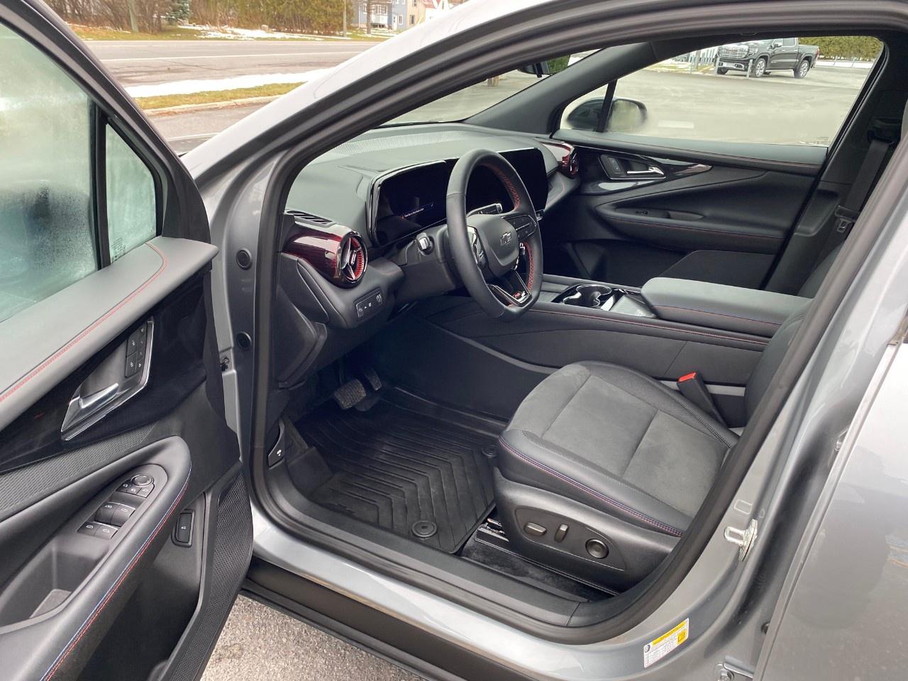 2025 Chevrolet Blazer EV RS AWD Photo