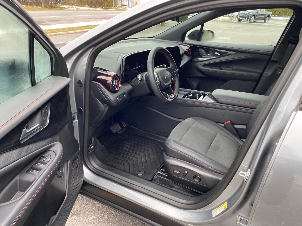 2025 Chevrolet Blazer EV RS AWD Photo