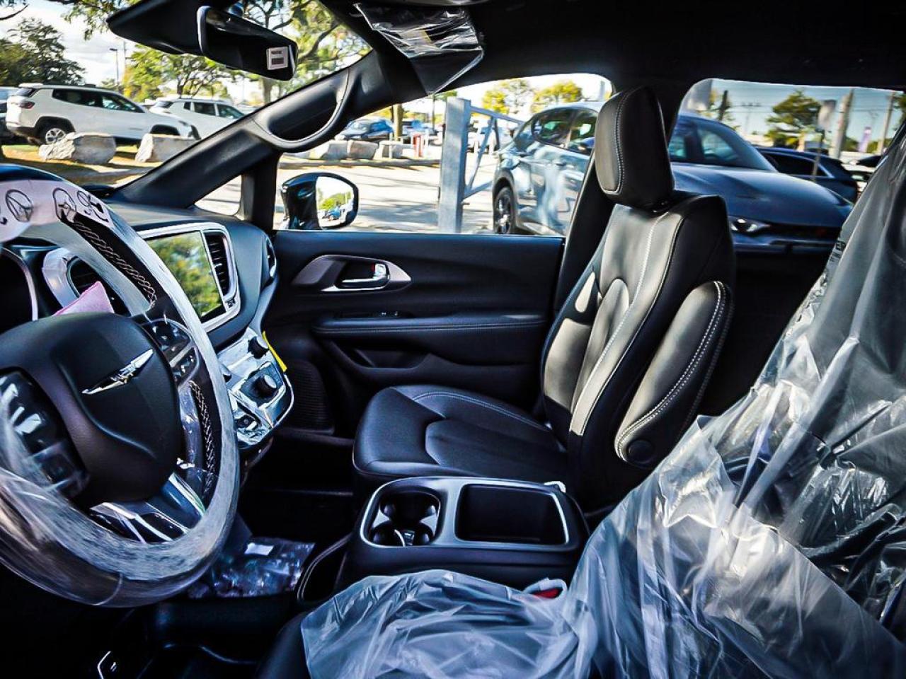 2026 Chrysler Grand Caravan  Photo